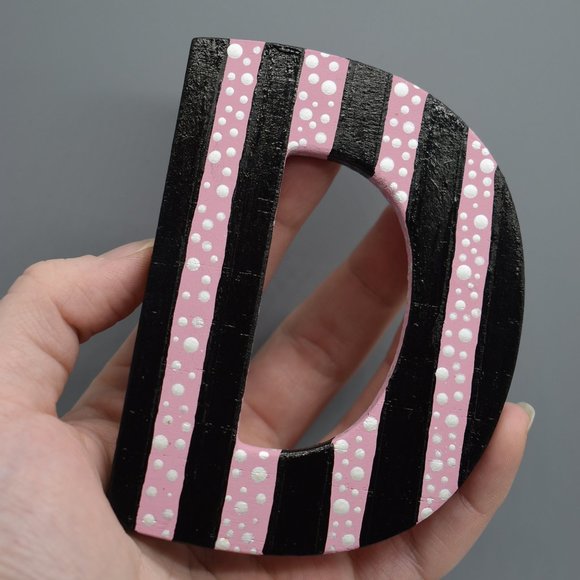 HAND CRAFTED Wood Magenet Letter D Hand Painted Pink With Black Stripes - Picture 5 of 8